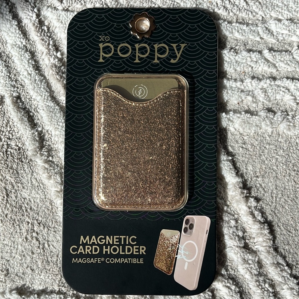 NEW POPPY Magnetic Card
Holder - Works With MagSafe Compatible Cases And IPhones